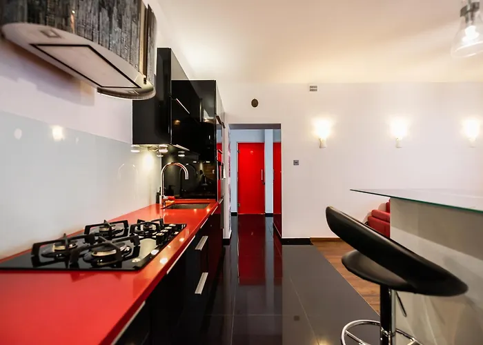Nowolipki Red Apartment